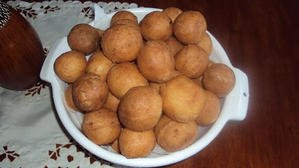 Bunuelos Fresh home-made Bunuelos